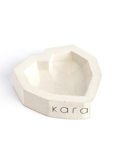 Petit pot à bijoux en béton blanc en forme de coeur Kara Bijoux